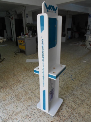 ÜRÜN TEŞHİR STANDLARI 32